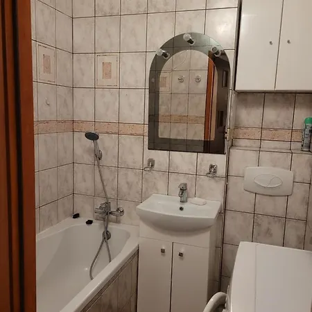 Apartment Raclawicka 142 -rakowiec Warsaw